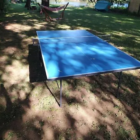 Сasa de vacaciones Maisonnette En Bord De Riviere Tout Pres Du Mans La Bazoge