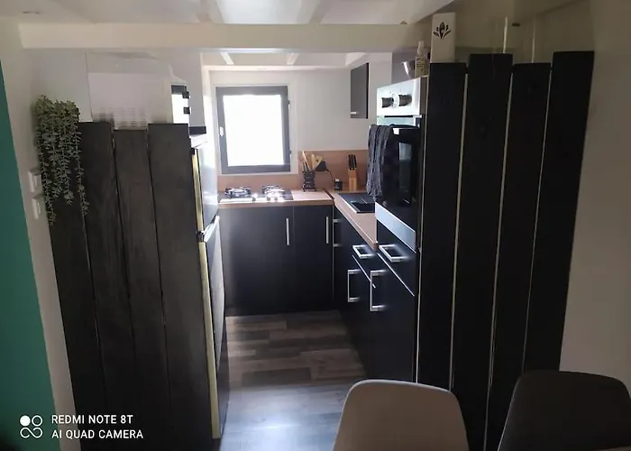 Vakantiehuis Maisonnette En Bord De Riviere Tout Pres Du Mans La Bazoge